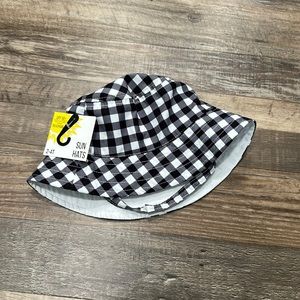 NWT • Goldbug • checkered sun hat